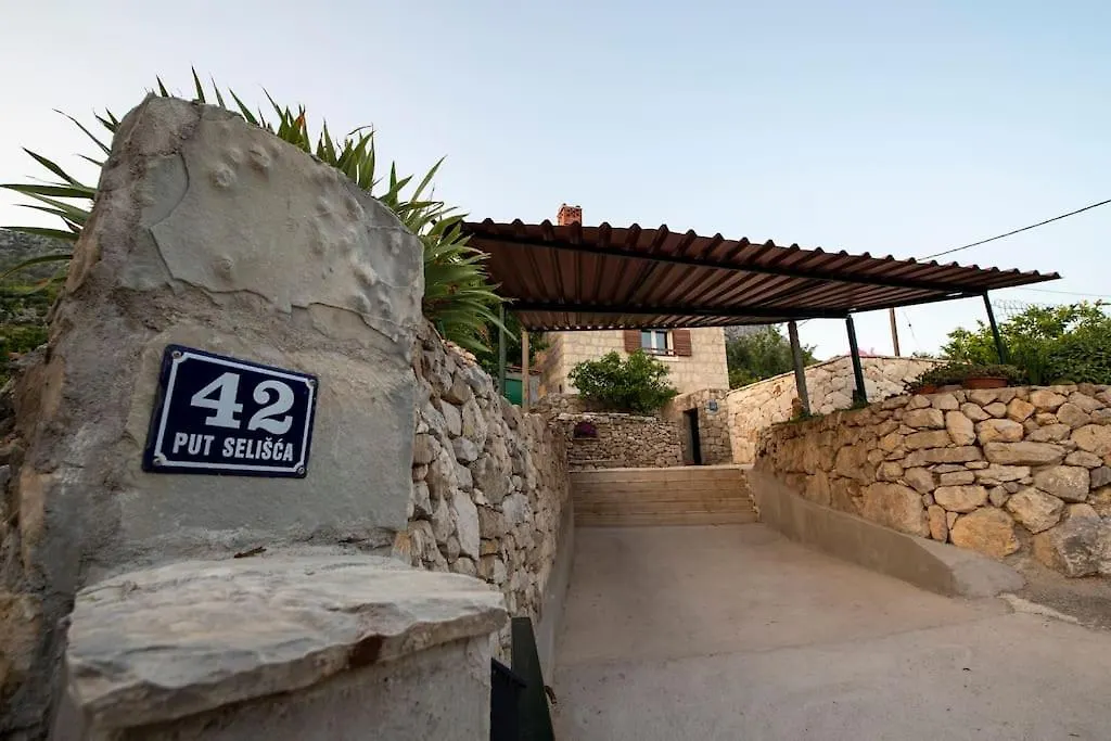 Villa Hill Pool House Kaštela Ferienhaus